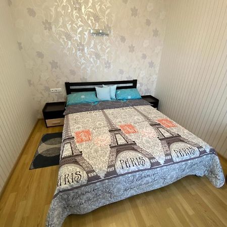Podillia Modern Apartment Vinnicja Kültér fotó