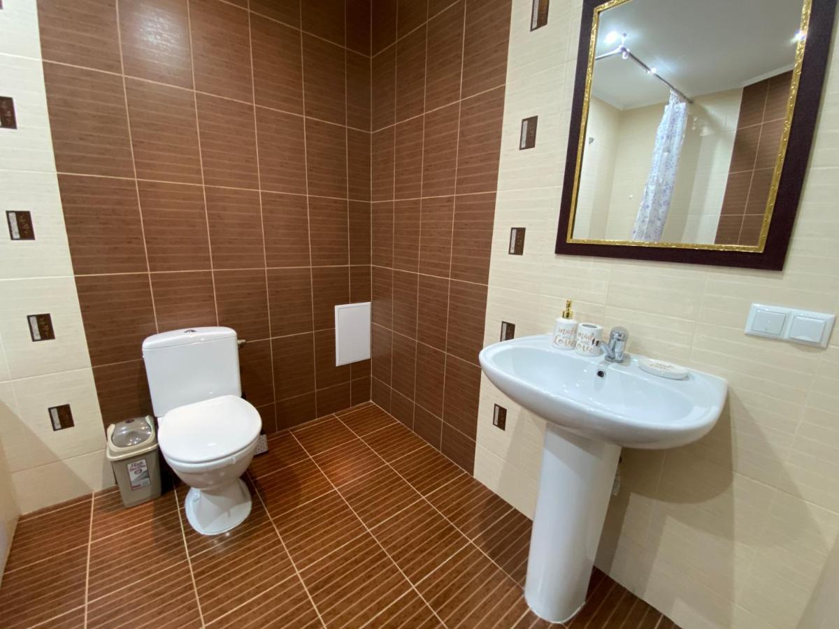 Podillia Modern Apartment Vinnicja Kültér fotó